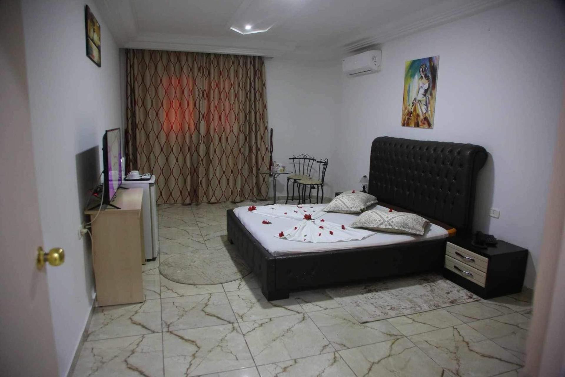 Hotel Amine Safakes Dış mekan fotoğraf
